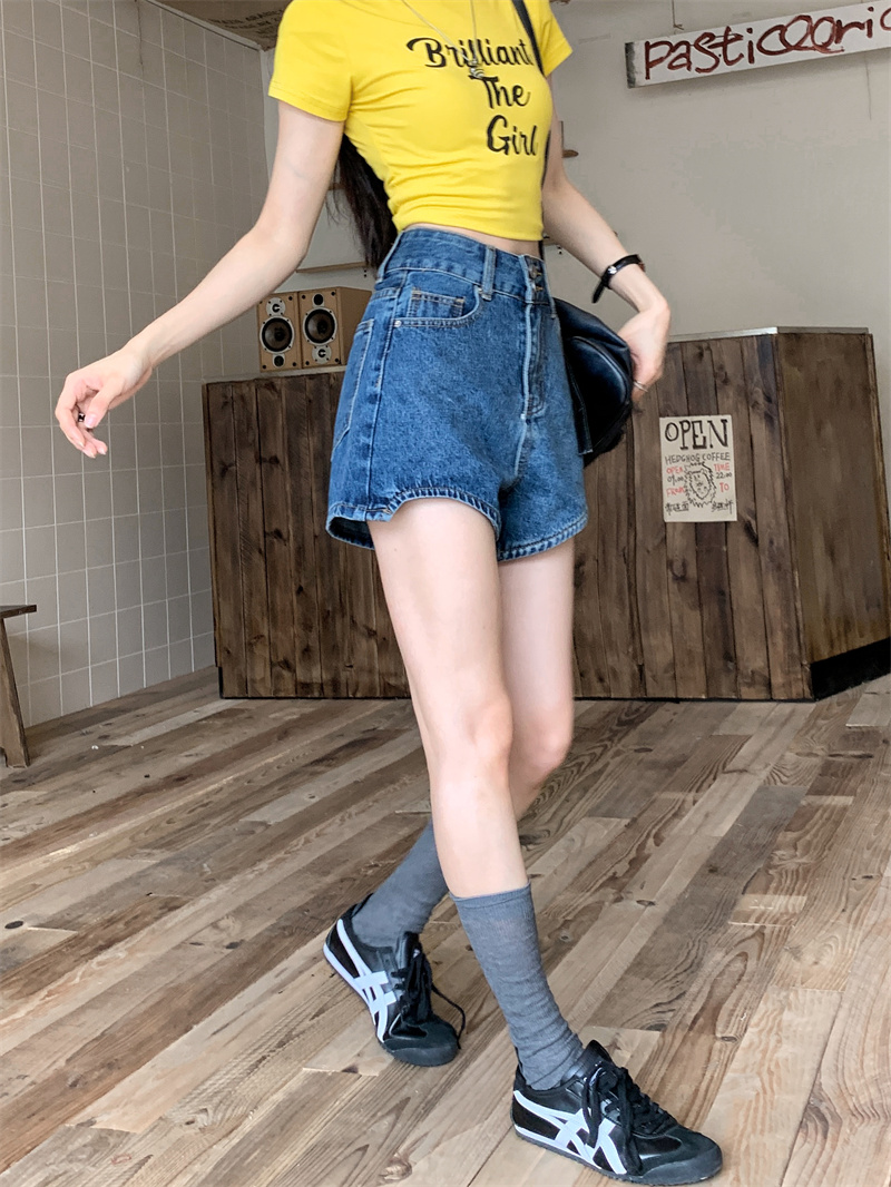 女性用ブルーデニムショートパンツ、夏用韓国スタイル、ウォッシ - Shorts Denim Frayed のレビューと価格
