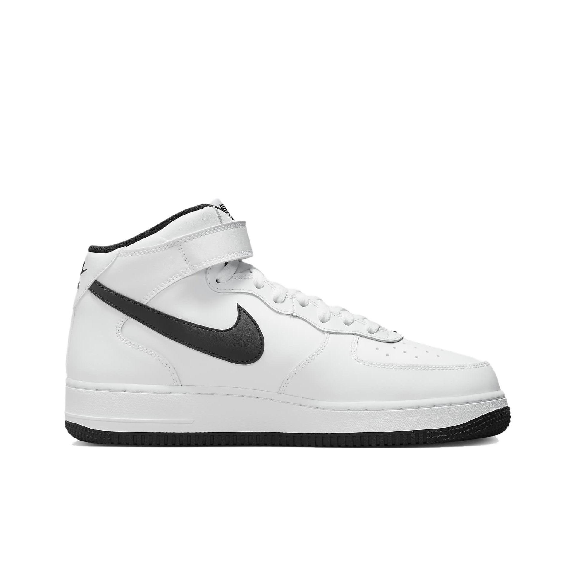 ナイキ エアフォース1 ミッド '07 ミッドトップ スケー - Nike Shoes Air Force 1 のレビューと価格